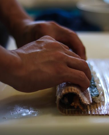 Enrollando Sushi